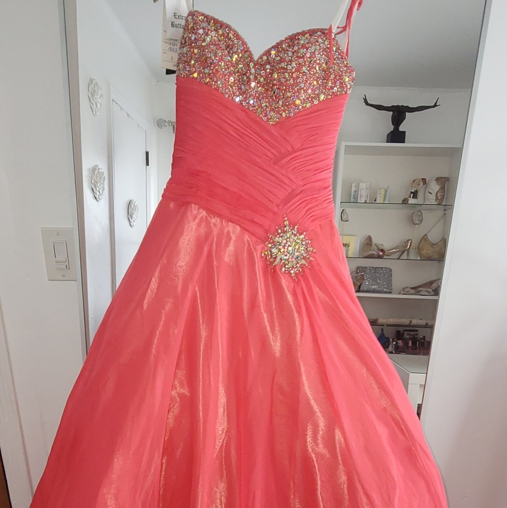 Dress Evening Gown Prom Size 4 Mac Duggal DRESS